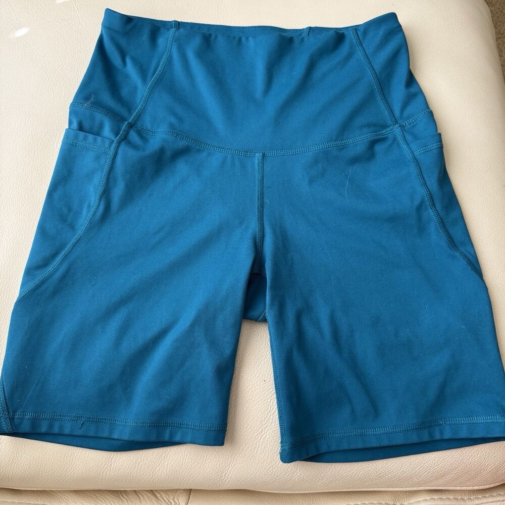 All in Motion High Rise Pocketed Bike Shorts Teal 7”inseam Effortless Support M